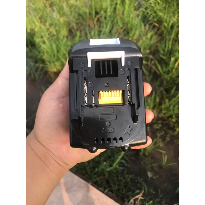 pin makita chính hãng