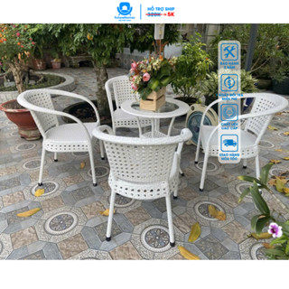 Bộ bàn ghế mây nhựa thúng bầu của Futurehome dùng để sân vườn,quán cafe,ban công.
