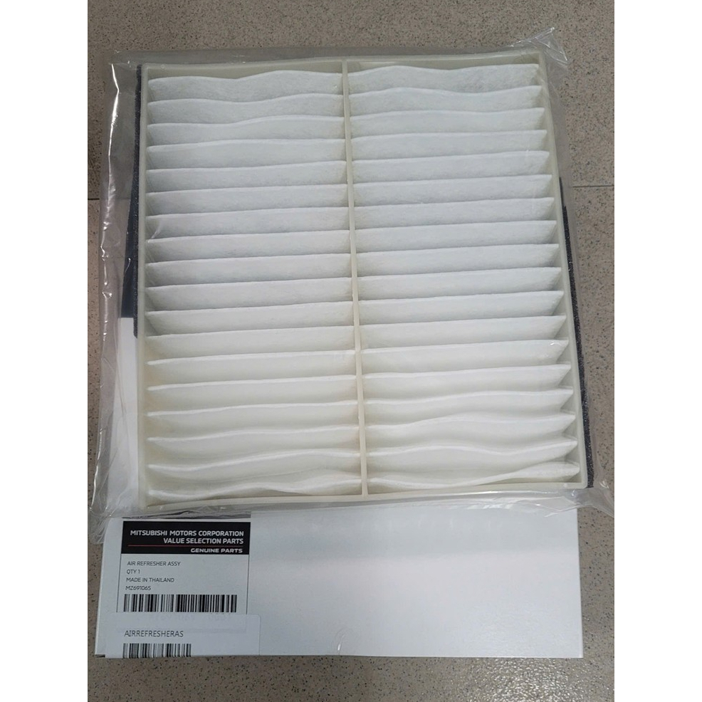 Lọc gió điều hòa máy lạnh xịn hãng - Triton, Pajero Sport 2020