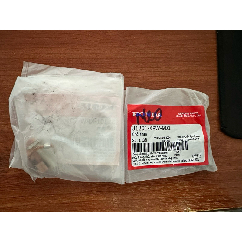 Than motor đề Fu Neo...Chính hãng Honda VN