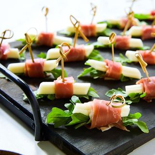 [SHIP CẦN THƠ] Phô mai que tươi mozzarella Cheese One 20g, 100g
