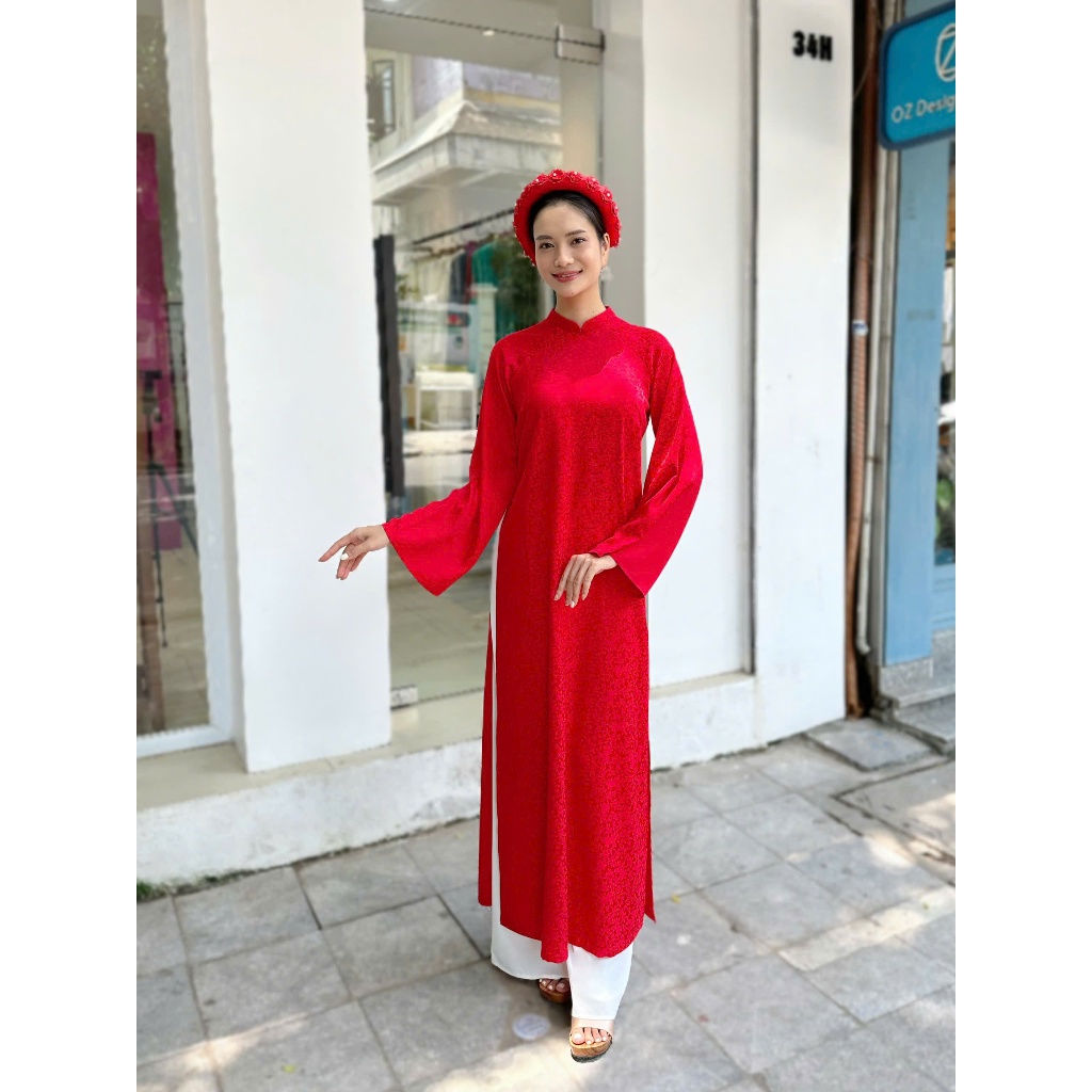 Áo dài OZ Design House AD43652TET25 lụa dáng suông nền đỏ san hô họa tiết hoa lá