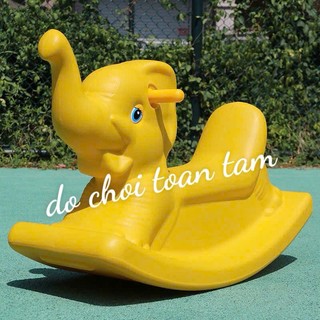 Đồ Chơi Bập Bênh Con Voi Thân Thiện, Thiết Kế An Toàn Cho Bé Mầm Non