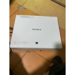 Máy chiếu cũ Sony VPL-CX236