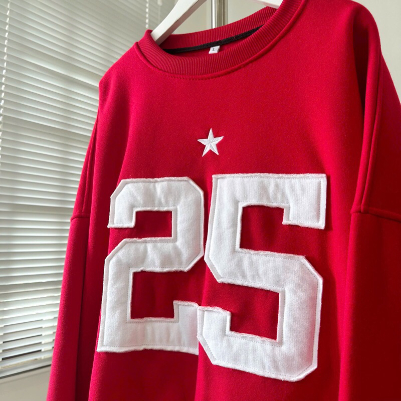Áo sweater 25 TWENTY FIVE form rộng Boxy Top unisex nam nữ 45kg-80kg - Homies Saigon | BigBuy360 - bigbuy360.vn