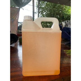 Can xà bông 5 lít cam  có chạm bọt tuyết giúp tạo nhiều bọt tuyết tạo hiệu ứng lá sen sprayking 5 lít