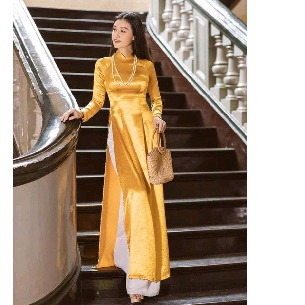 Áo dài lụa vải lụa vân gỗ màu vàng đồng Danchimont