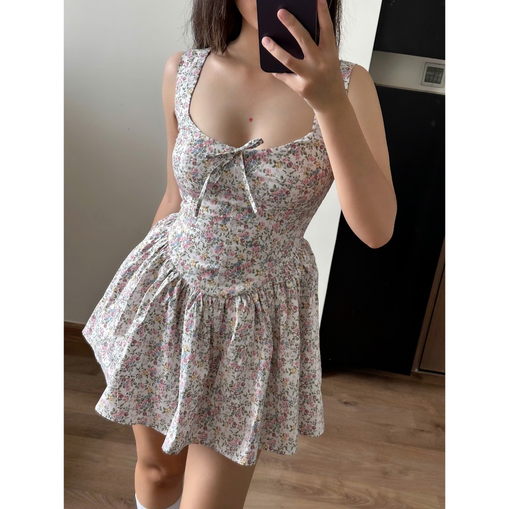Đầm Nữ Hai Dây Bản To Cổ Vuông Chiết Eo Form Ngắn Mini Dịu Dàng HỌA TIẾT HOA MÙA HÈ. | BigBuy360 - bigbuy360.vn