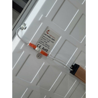 Đèn âm trần panel 600*600 60w và 40w ánh sáng trắng