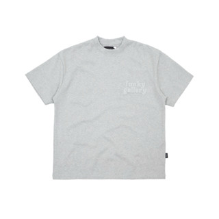 ÁO THUN BASIC  NAM NỮ UNISEX MÀU GREY IN NỔI NGỰC FUNKY GALLERY TEE