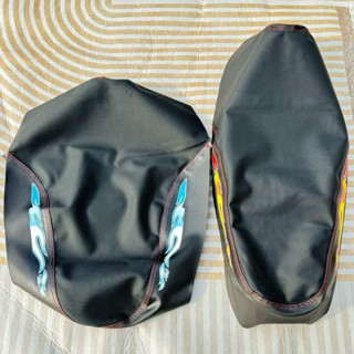 Vỏ Yên Thêu Viền Chỉ Đỏ 5D Mẫu Lửa Cháy Lắp Wave 50/100/110/Sirius Chuẩn Phom Cực Chất.