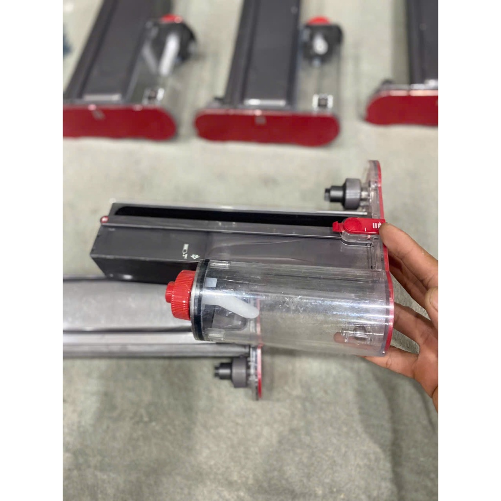 Hộp nước cho đầu lau nhà Dyson Submarine V12s V15s LIKENEW USED