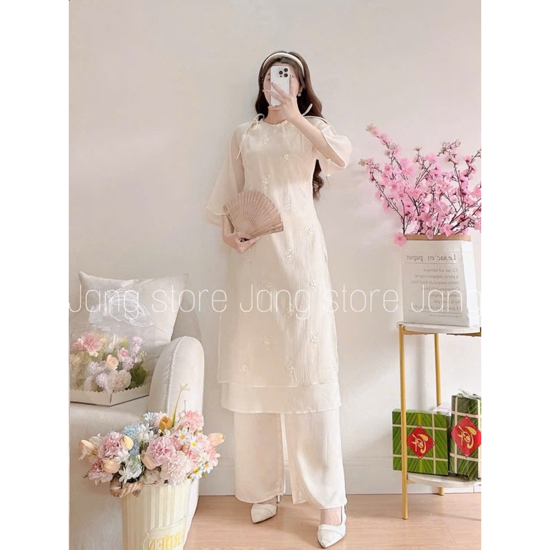 Áo Dài 𝐋𝐔𝐍𝐀𝐂𝐋𝐀𝐒𝐒𝐘 Áo Cách Tân 4 Tà Tơ Mềm Mại Thêu Hoa ST0035T Mặc Lễ Tết, Đội Bê Tráp, Cưới Hỏi