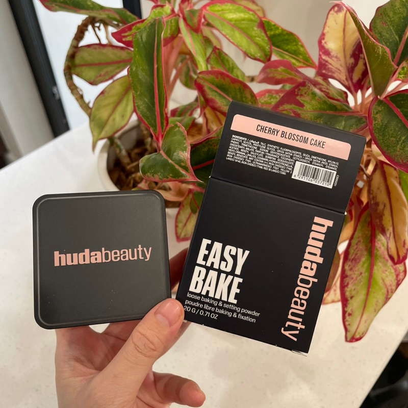 [Sephora US] Phấn Phủ Bột Huda Beauty Easy Bake Loose Baking & Setting Powder