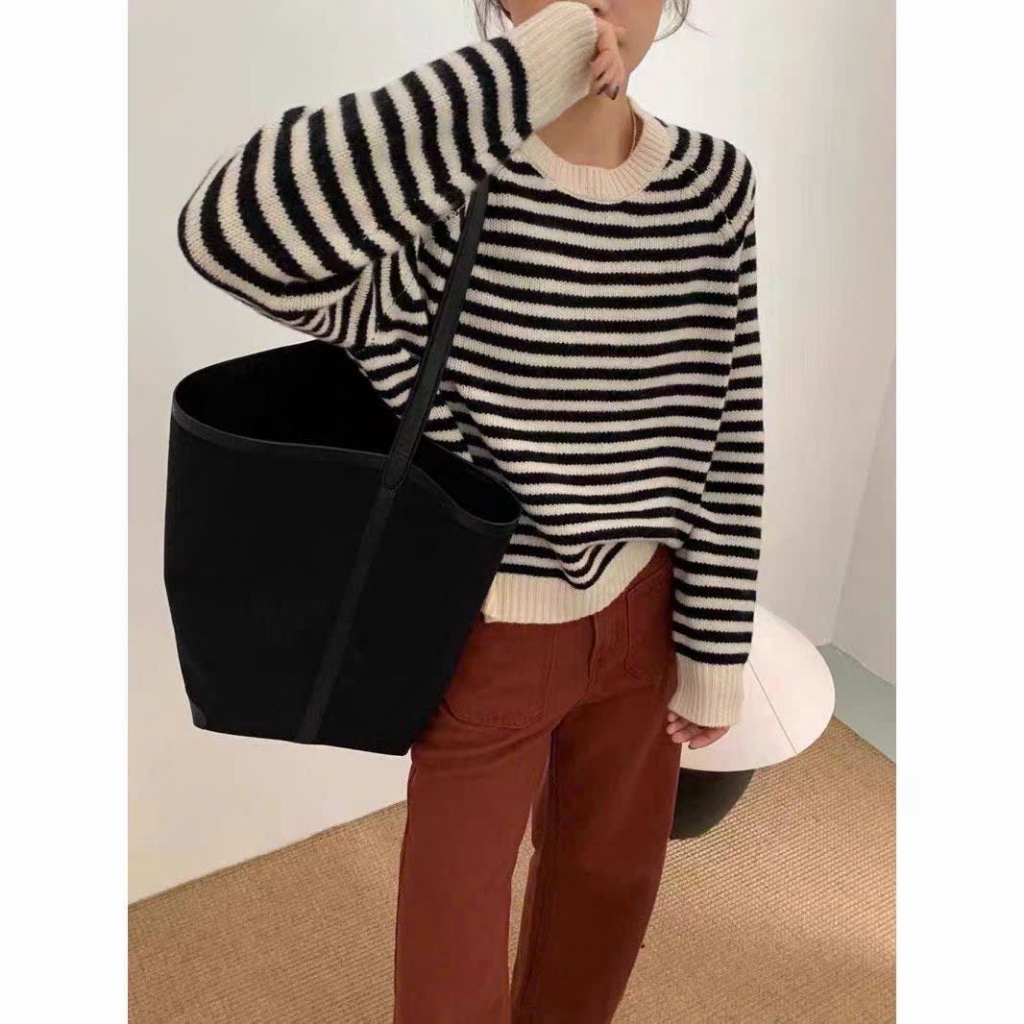 Áo dài tay nữ Kimi Sweater chất len lông thỏ mềm mại ấm áp, Áo Sweater nữ sọc hồng trẻ trung thời trang HEBE | BigBuy360 - bigbuy360.vn