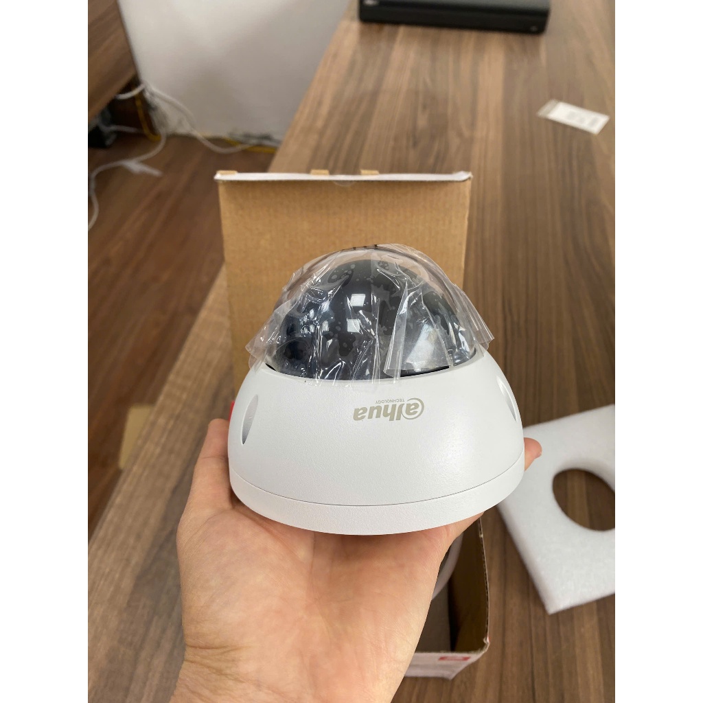 Cam PTZ mini IP POE dahua 2mp xoay 360 độ zoom quang 4x hàng mới nguyên hộp
