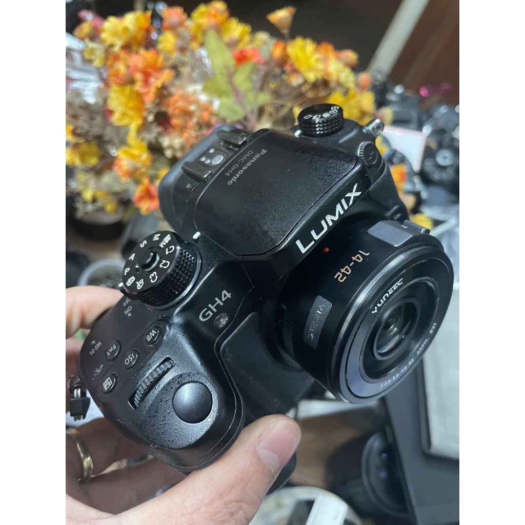 Máy ảnh Panasonic Lumix DMC GH4 có wifi quay phim 4K