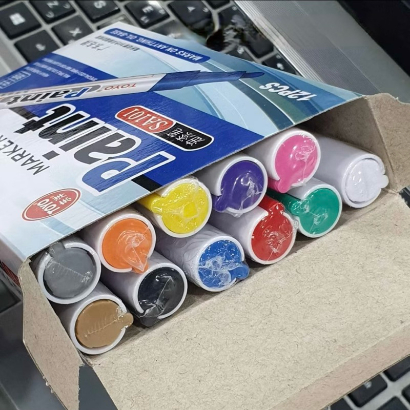 1 CÂY bút sơn Toyo paint