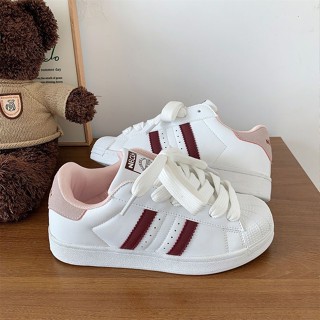 (Sẵn đỏ 36, 38,39, 40) Giày Thể THao Nam Nữ Ba Sọc Đầu Mũi Sò Basic Phối Đồ Cực Xinh