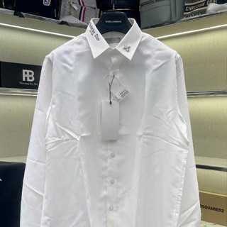 Áo sơ mi trắng nam nữ dài tay CD vải lụa trơn phối chữ dior cổ tag logo con ong sắt thêu boy phố