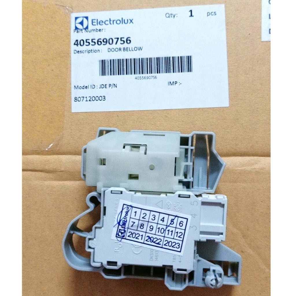 Công tắc khóa cửa máy giặt Electrolux EWF 8025 CQWA 8kg chính hãng