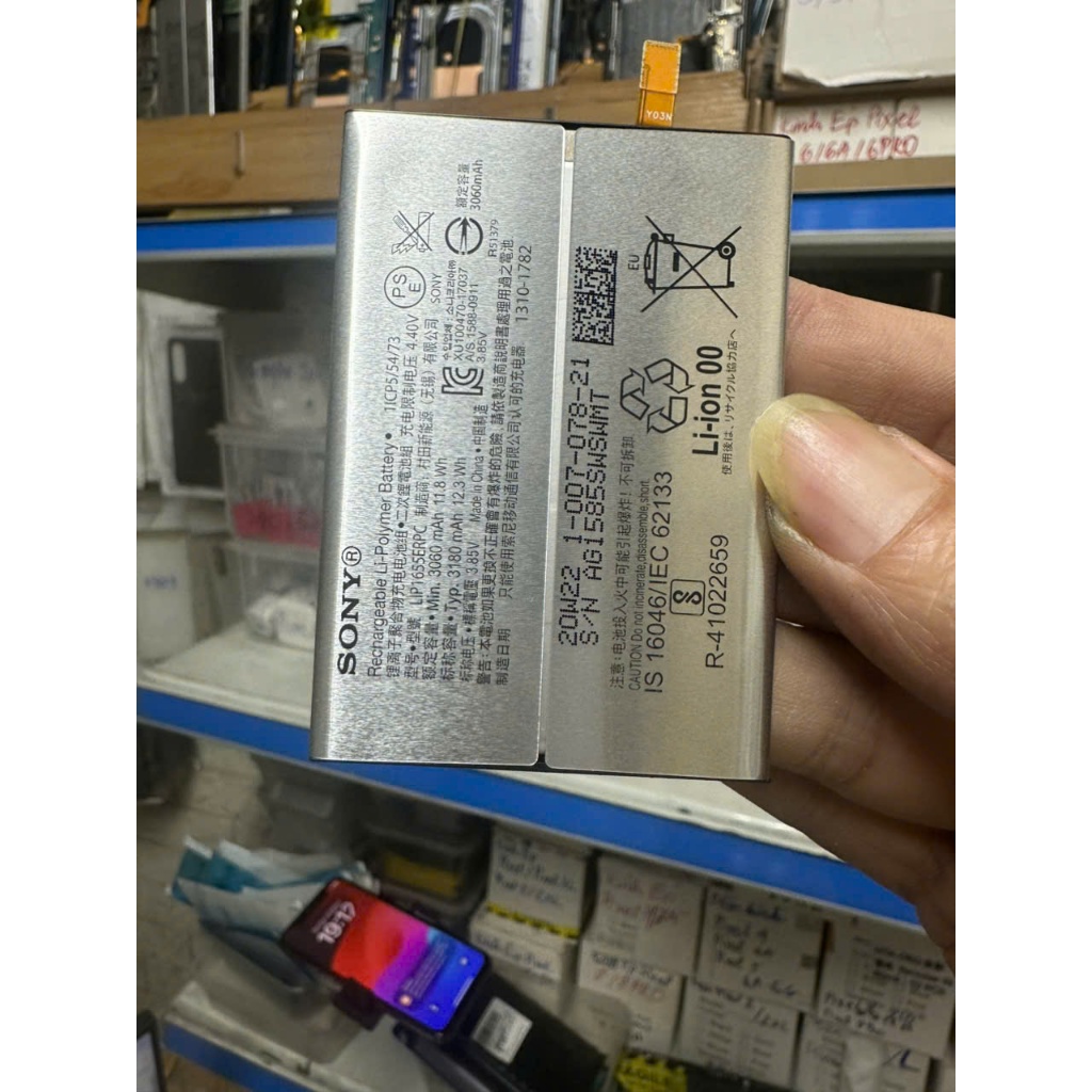 Pin sony xz2 zin hãng