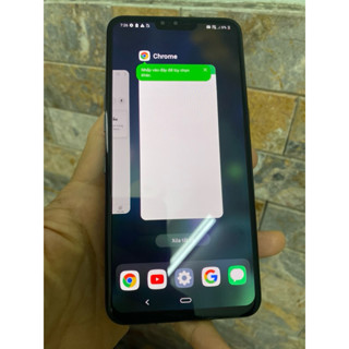 điện thoại LG V50 THINQ liệt 1 đoạn cảm ứng nhỏ không ảnh hưởng khi sử dụng