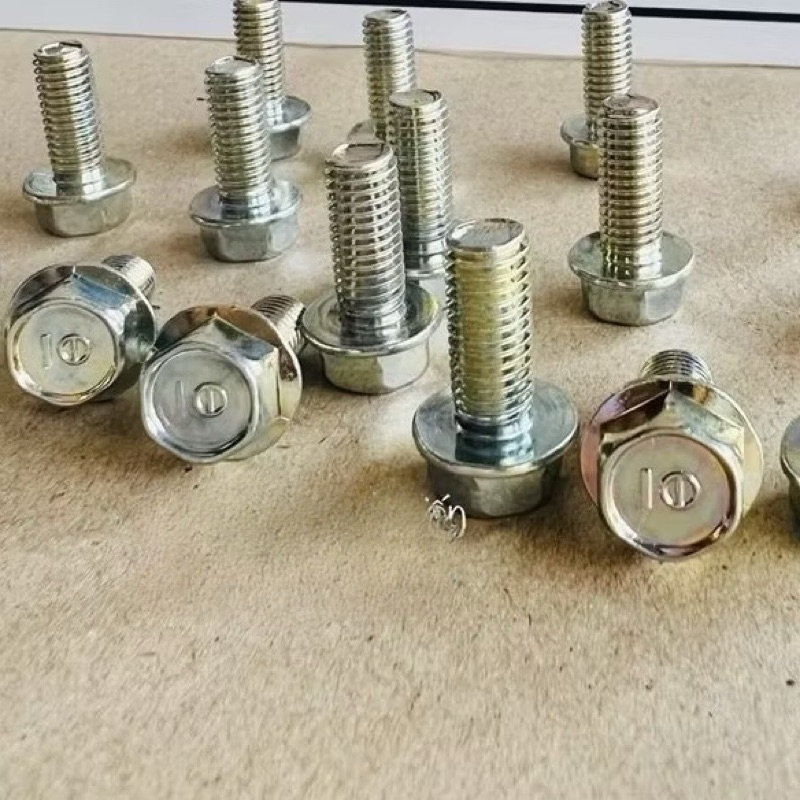 Ốc 8 li 2 phân đầu số 10 (XB6.5)