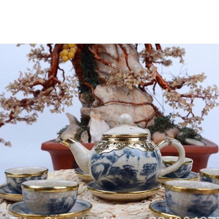 ẤM CHÉN MEN RẠN