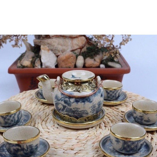 ẤM CHÉN MEN RẠN