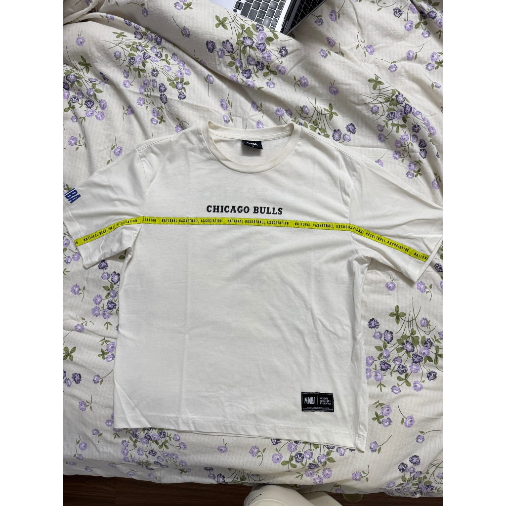 [PASS NBA chính hãng] Áo thun trắng NBA in 3 chiều Chicago Bulls size XL