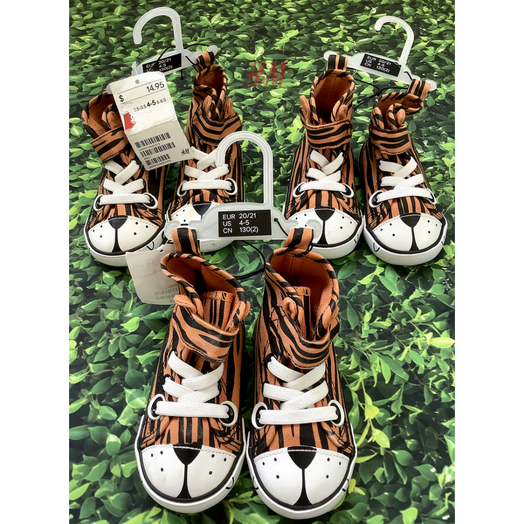 Giày Sneaker cổ cao bé Trai HⓂ️ (Hàng US)