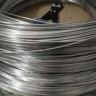 Dây kẽm 1mm.1'5mm. 2mm 1 cuộn khoảng 4 mét