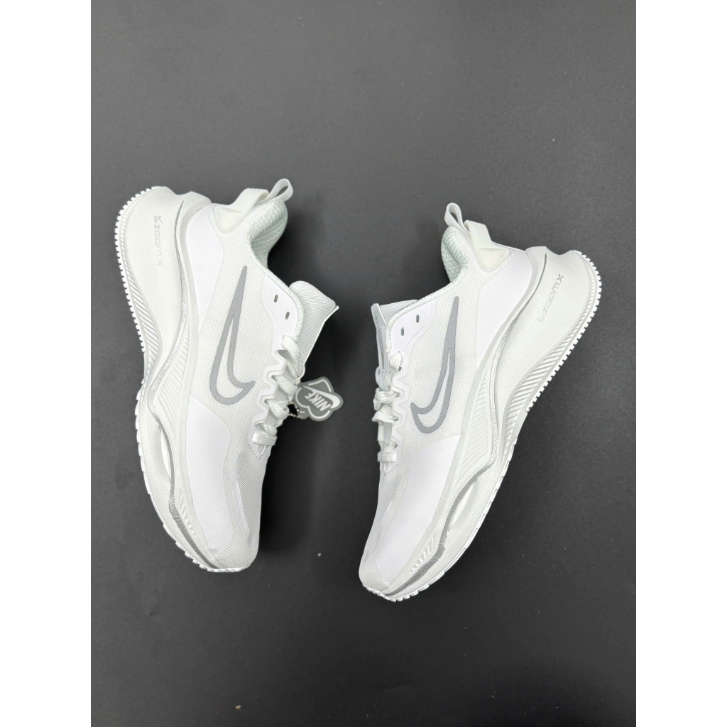Gợi ý các mẫu giày chạy bộ Nike Zoom X đáng mua nhất hiện nay