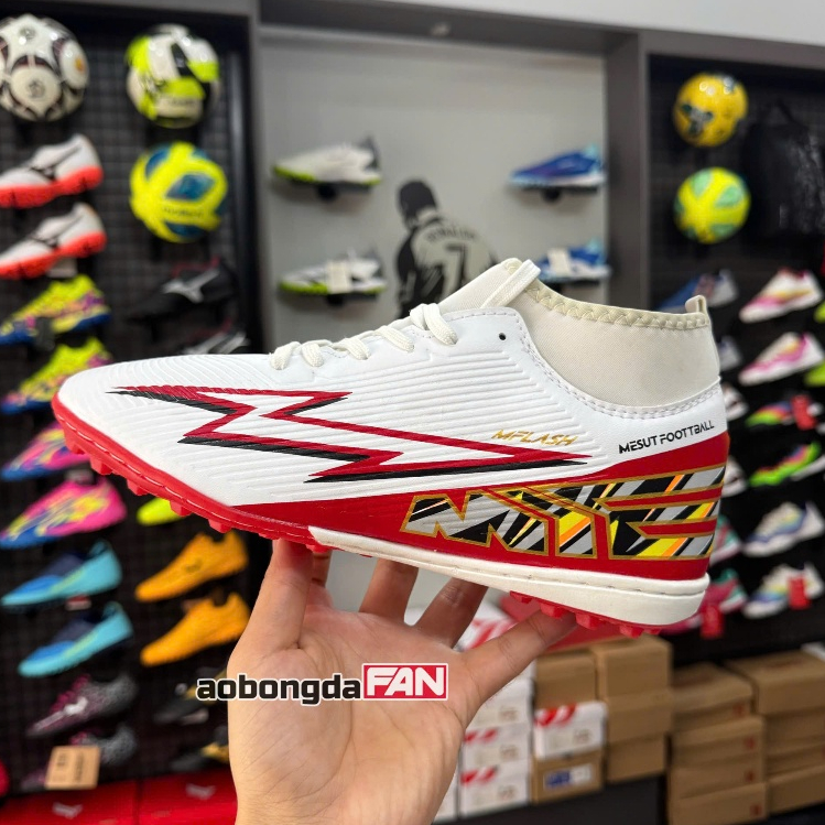 Giày Bóng Đá Cổ Cao Mesut MFlash - Đế TF -Tặng Tất & Túi