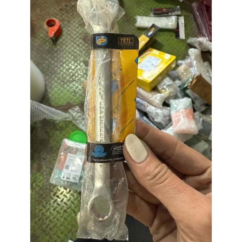 sale thanh lý vòng miệng 11