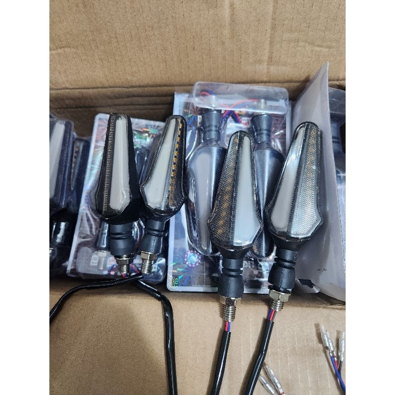 sinh nhan L21 loại 12v , lắp cho nhiều dòng xe điện ,xe máy