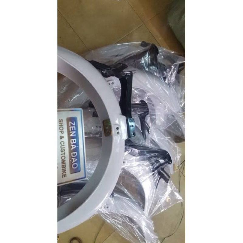 Dè 67 trước sắt sau nhựa