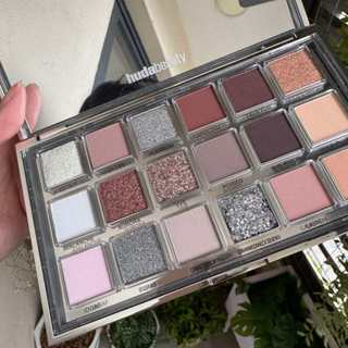   Chỉ hoả tốc HN  Bảng mắt Icy Nude Huda Beauty Eyeshadow 