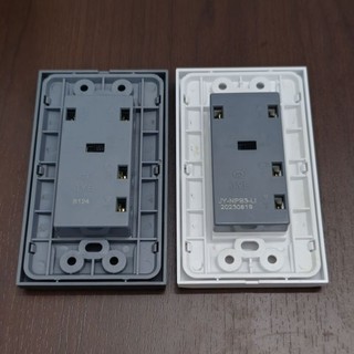 CÔNG TẮC CỬA CUỐN LẮP ÂM TƯỜNG (3 CHẾ ĐỘ LÊN -DỪNG - XUỐNG )