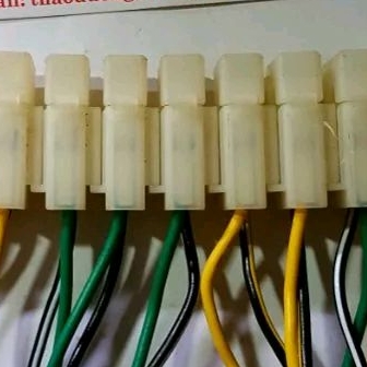 Vỏ cầu chì dẹt bé combo 5 cái
