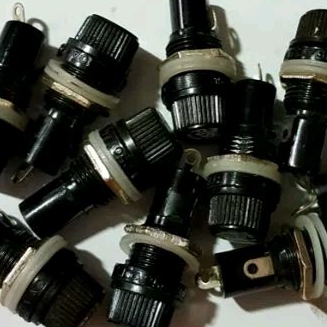 Vỏ cầu chì bé 10 cái