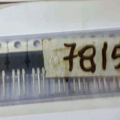 IC ỔN ÁP 7815 COMBO 10 CÁI