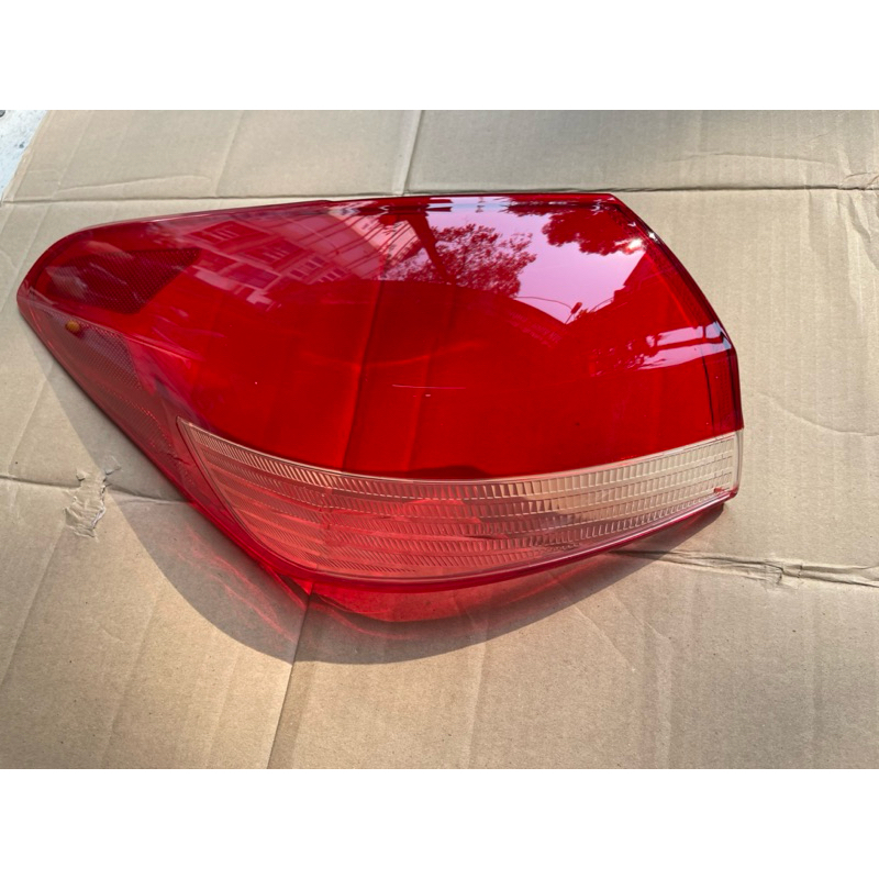 nắp hậu Kia cerato 2018 bền đẹp