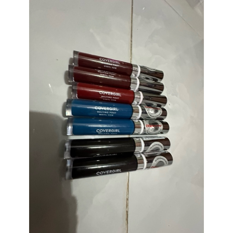 Authentic100%]Thanh lý Son Lì Bóng CoverGirl Melting Pout Vinyl Vow