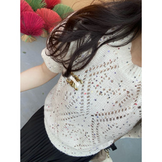 @bykochic | Áo len trắng cộc tay đính kim sa màu sắc kèm tag X hàng Quảng châu Cao cấp ( ảnh thật)