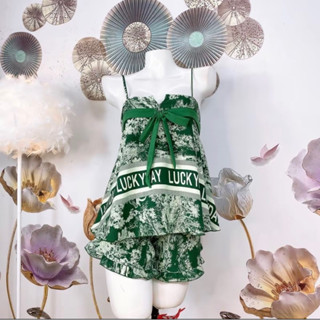 Đồ ngủ lụa 2 dây dành cho nữ form xoè to, chuẩn dáng, dây áo có tăng đưa dễ điều chỉnh dáng size 40kg-75kg