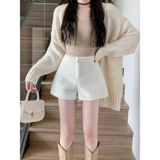  QUẦN SHORT NỮ LÔNG THỎ CẠP TRƠN CÚC ĐÁ-HÀNG QUẢNG CHÂU 