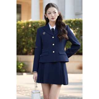 Áo vest chiết eo dài tay dáng lửng Jane_New Day