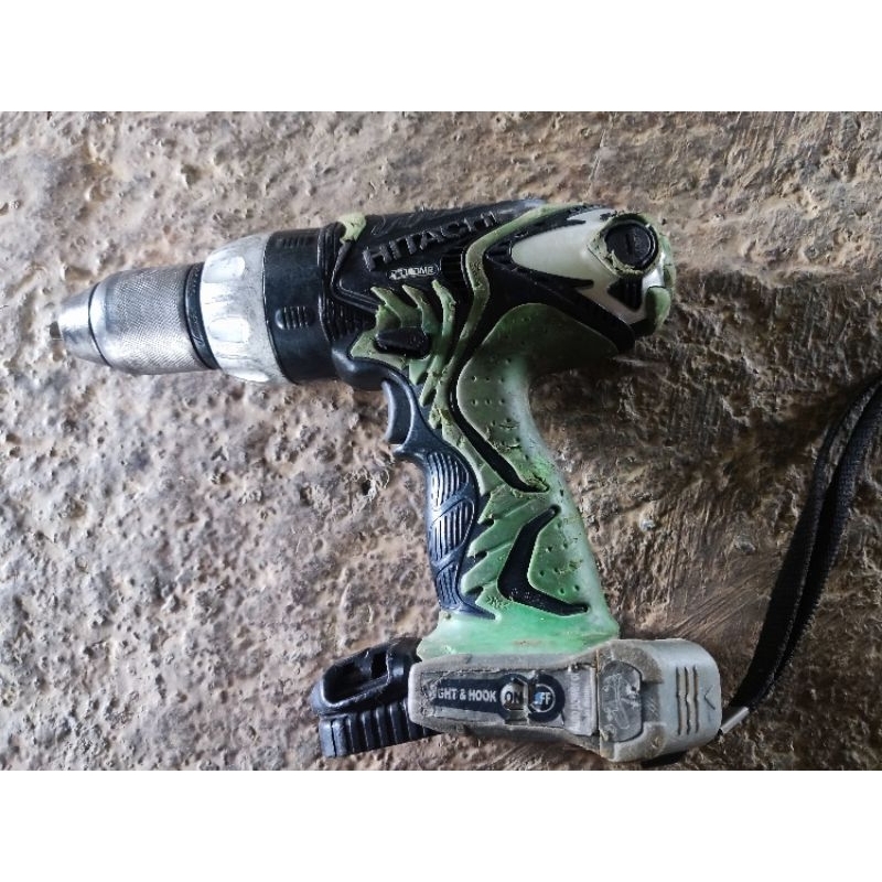 Thân máy khoan PIN Hitachi koki, DMR 14v4, đầu kẹp fri look 13mm,  máy hoạt động siêu khỏe, sản phẩm